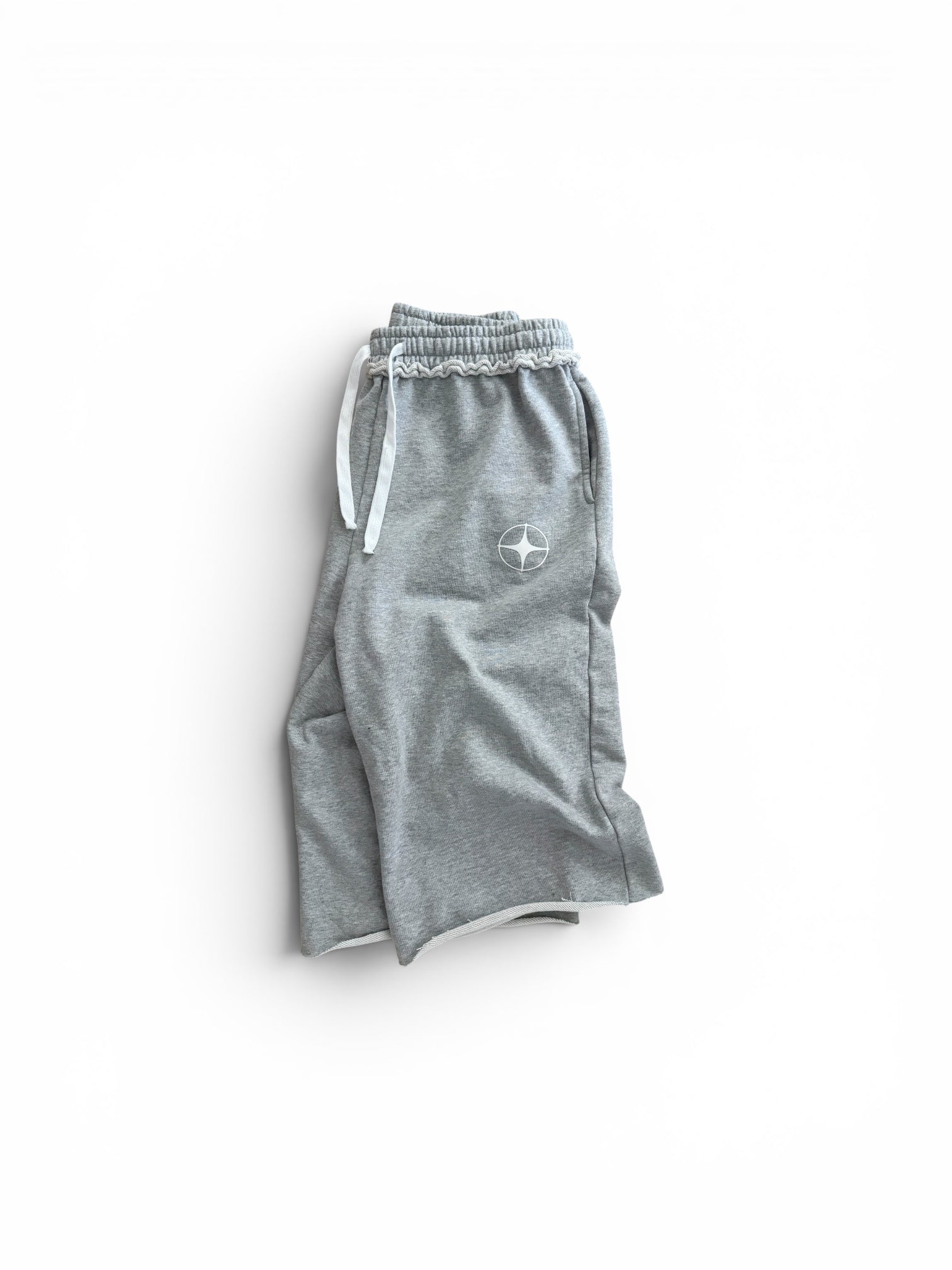 GREY 3/4 SHORTS