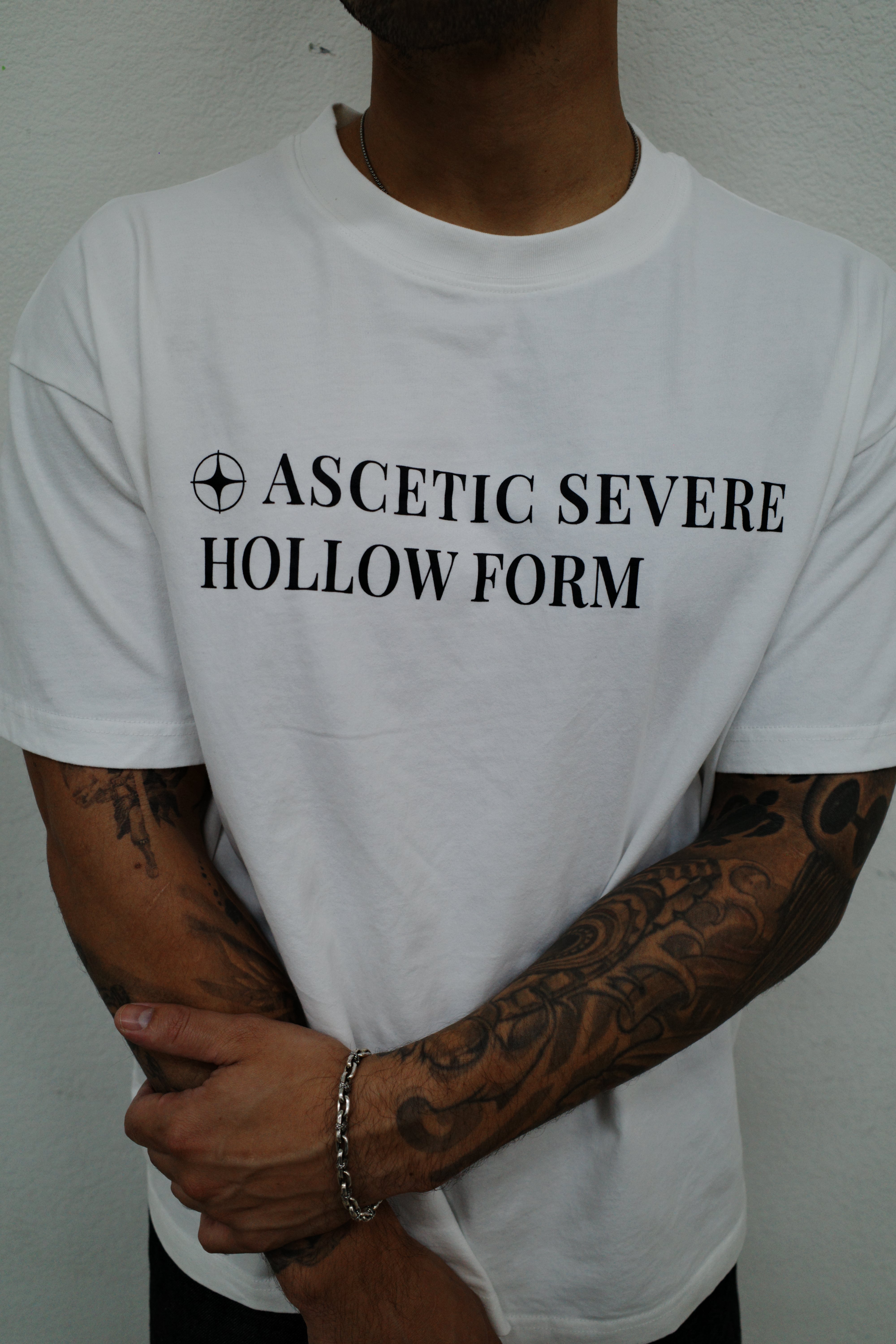 SCRIPT TEE WHITE