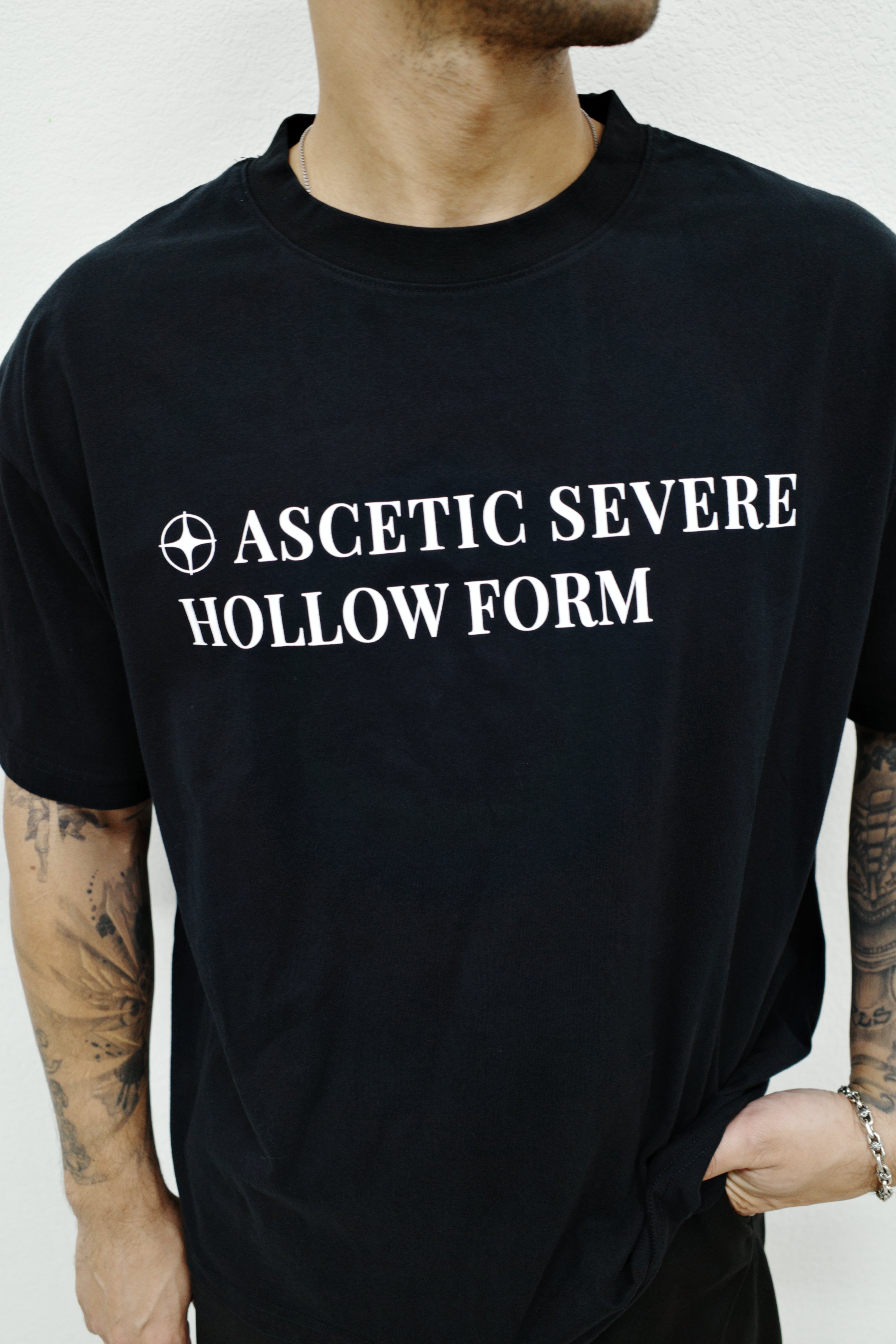 SCRIPT TEE BLACK